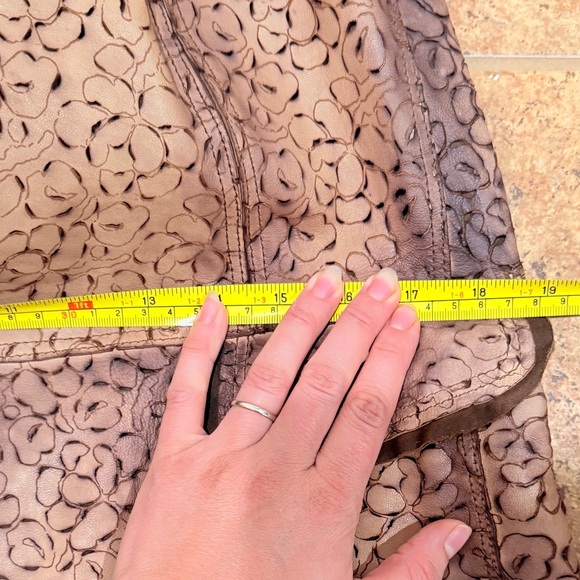 Scully Ladies Laser Cut Leather Coat Large L Tan Mid Length Fall Boho Luxury - Picture 10 of 11